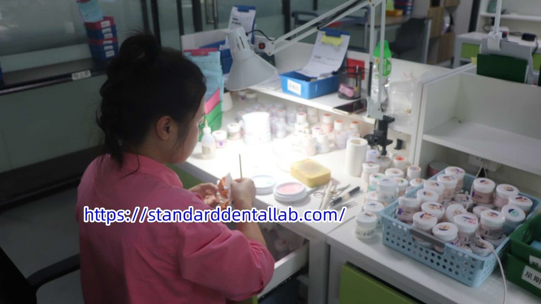 Standard Dental Lab Co., Limited ligne de production du fabricant